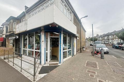2 bedroom flat to rent, Blackhorse Lane, Walthamstow, London, E17 6HJ