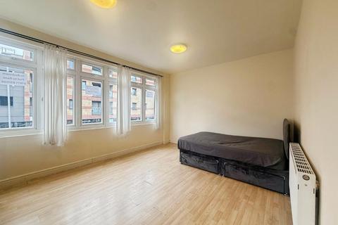 2 bedroom flat to rent, Blackhorse Lane, Walthamstow, London, E17 6HJ