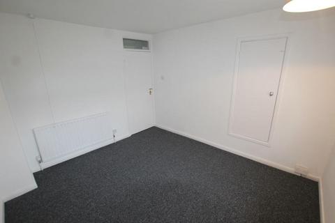 3 bedroom semi-detached house to rent, Leverton Green, Nottingham, Nottinghamshire, NG11