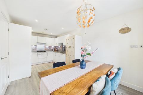 3 bedroom semi-detached house for sale, Readwin Crescent, Wokingham, Berkshire, RG40