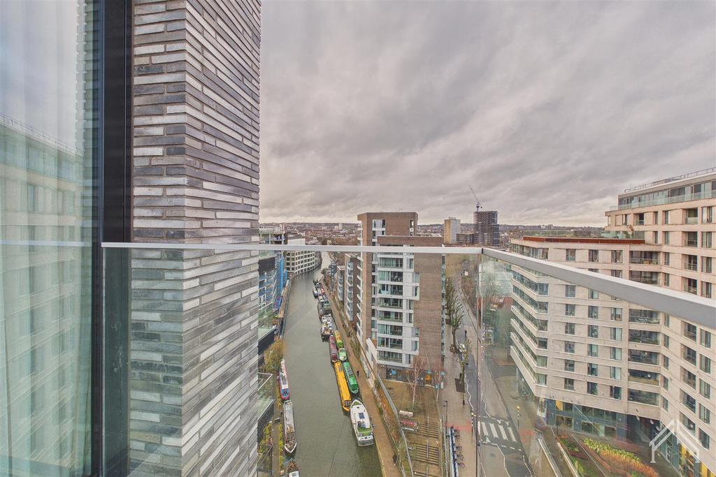 Apartment in London - View 4