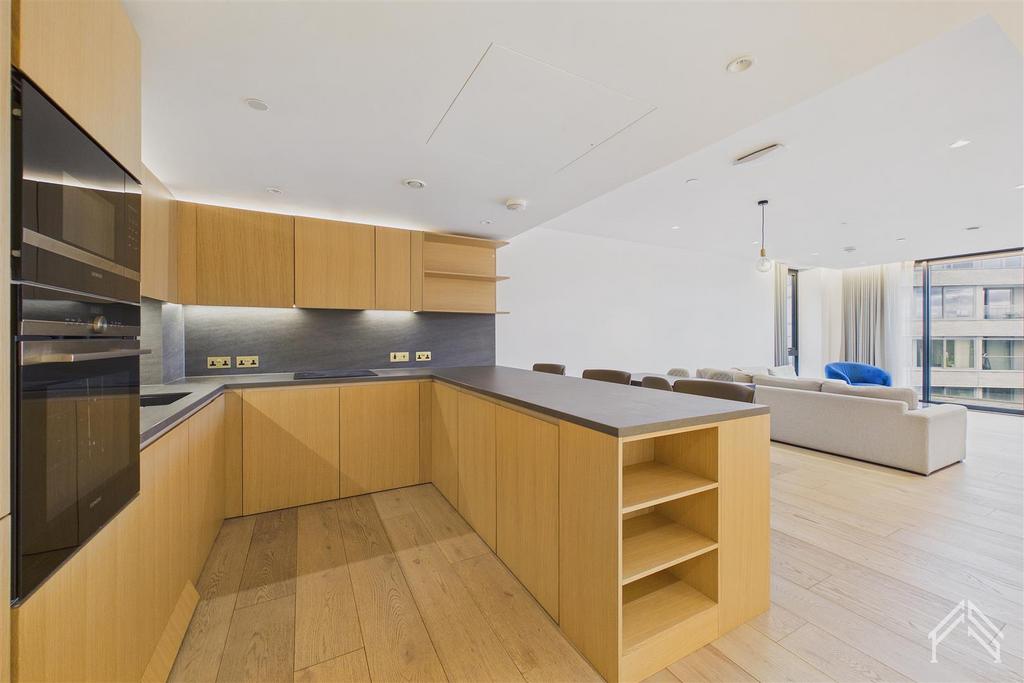 Apartment in London - More