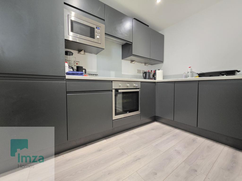 Apartment in Liverpool - View 5