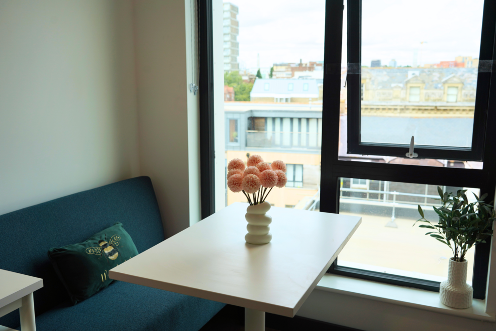 House in Southampton - View 2