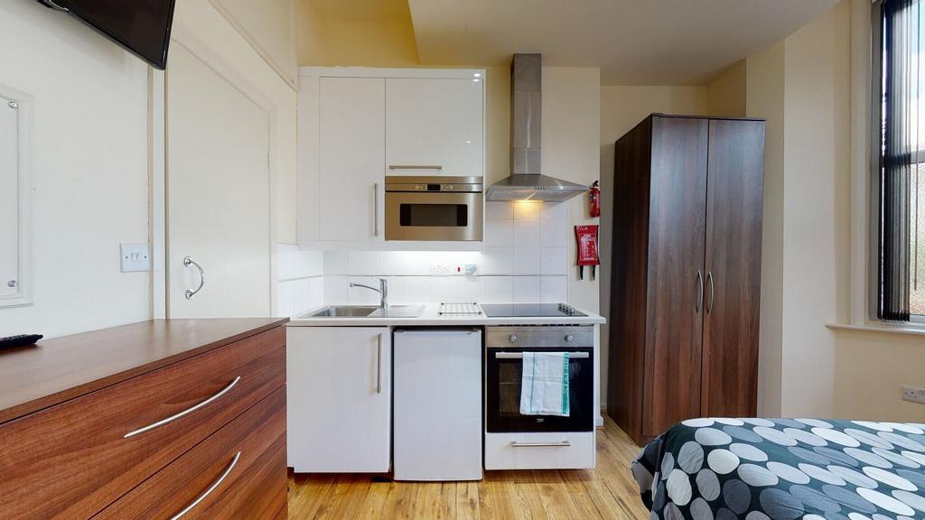 Apartment in London - View 2