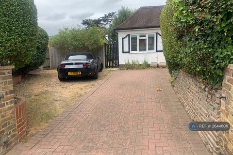 4 bedroom maisonette to rent, Chalvey Park, Slough, SL1