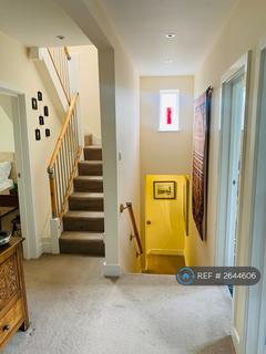 4 bedroom maisonette to rent, Chalvey Park, Slough, SL1