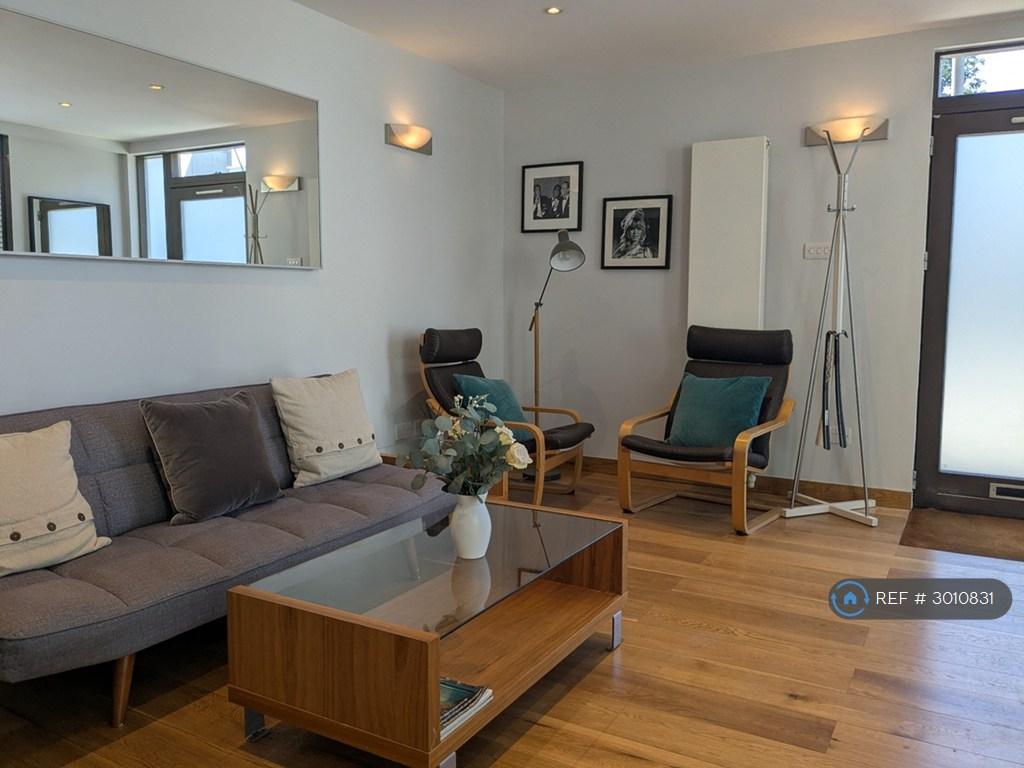 Apartment in London, Royal Borough of Greenwich - View 4