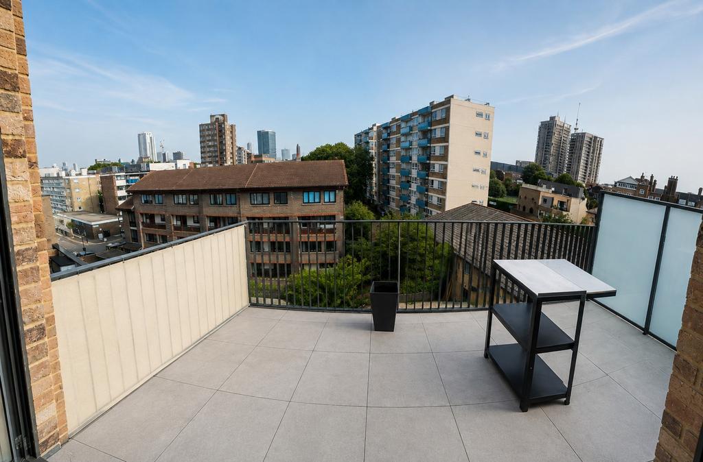 Apartment in London - More