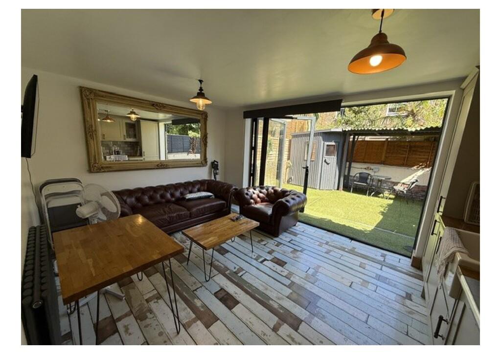 Apartment in London - View 2