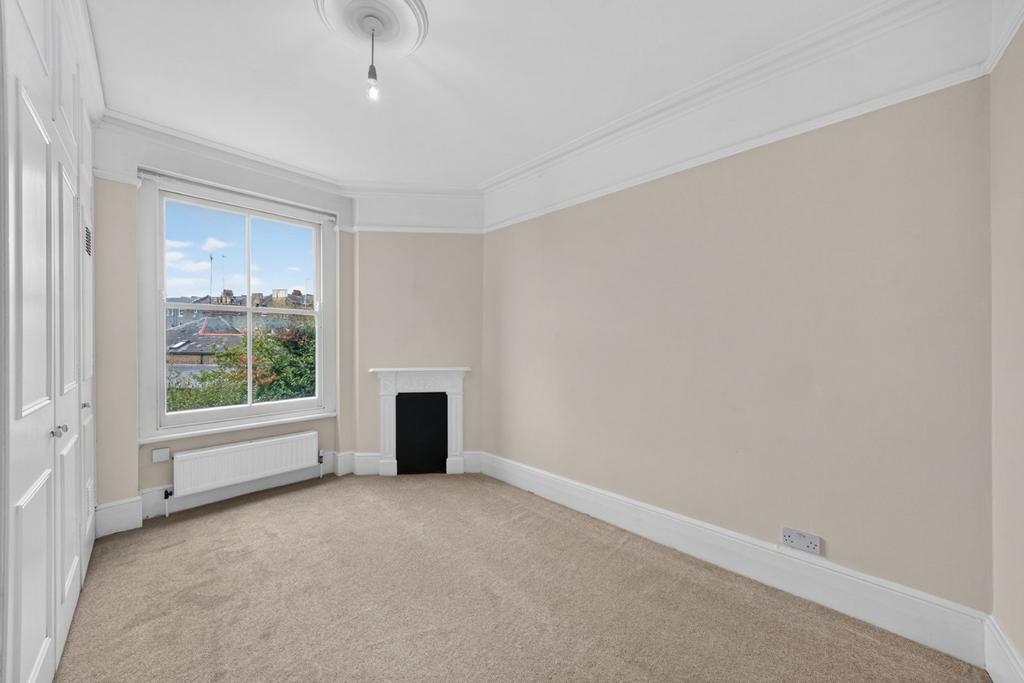 Apartment in London - View 3
