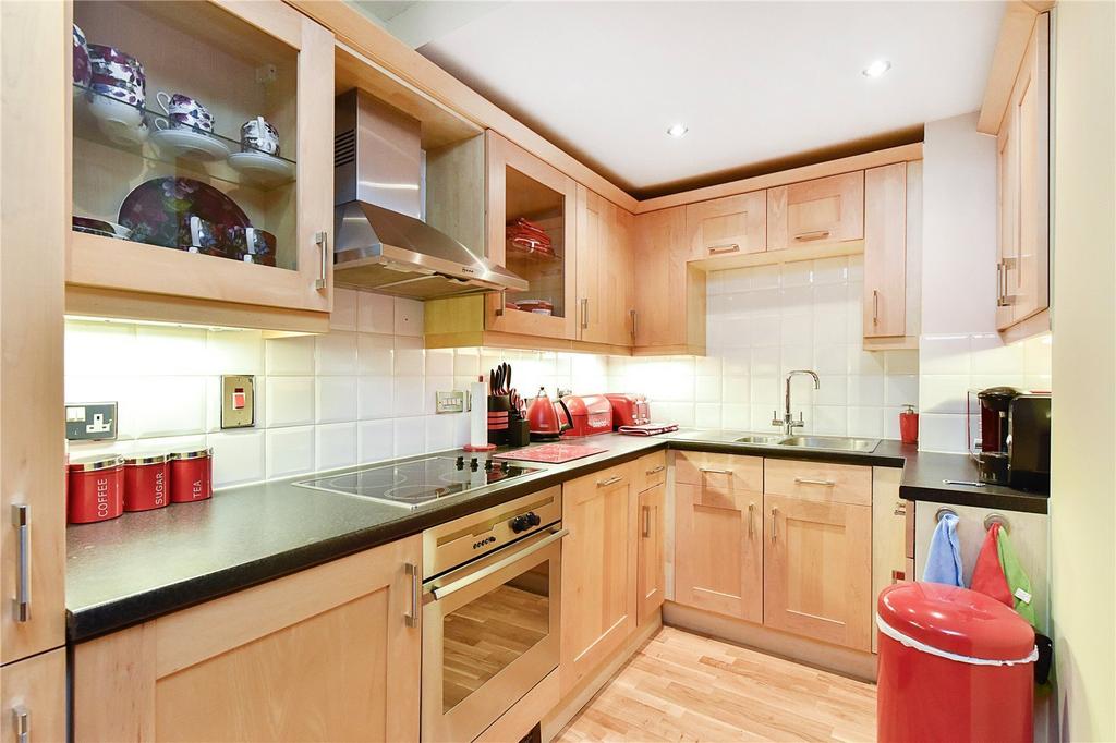 Apartment in London - View 5