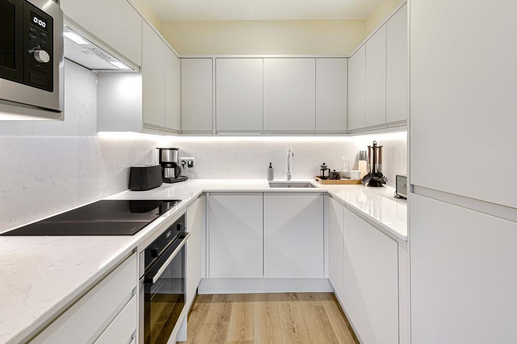 House in London - View 3