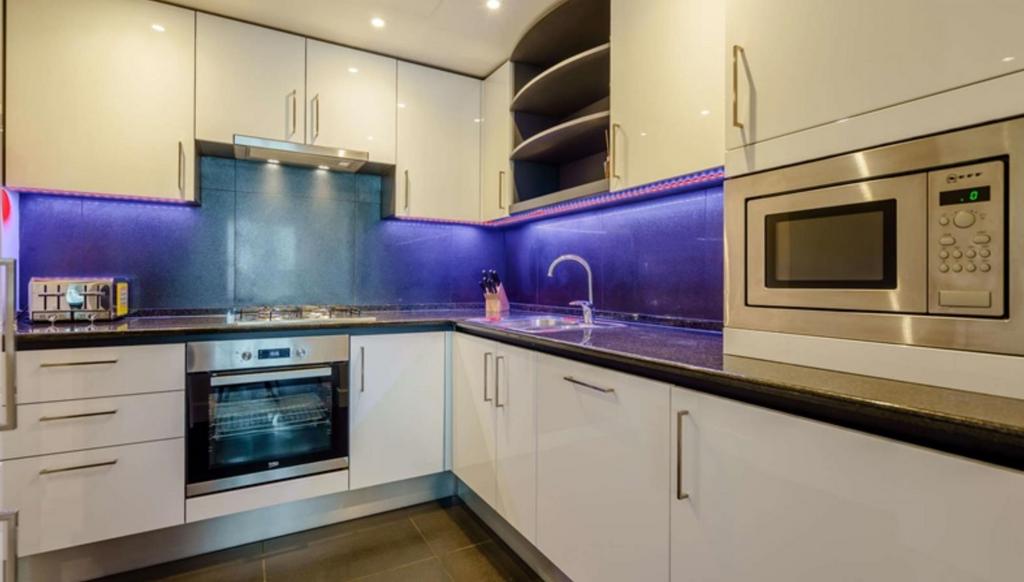 Apartment in London - View 4