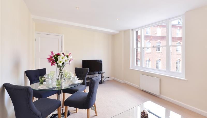 Apartment in London - View 3
