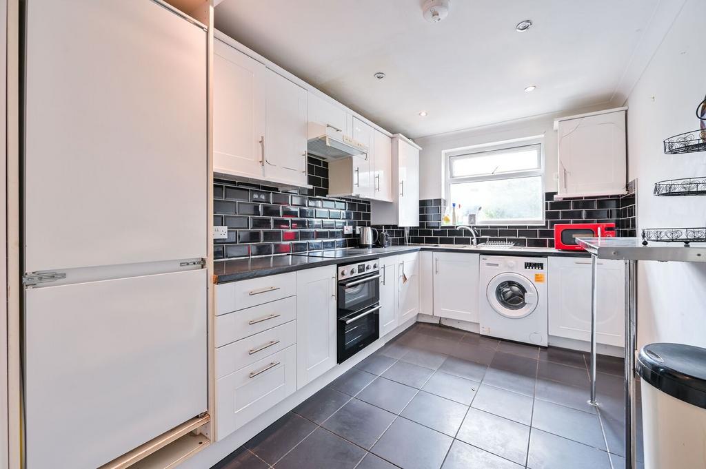 Apartment in London - View 3
