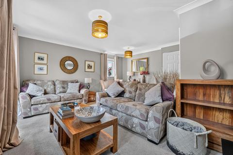 3 bedroom detached house for sale, Plough Close, Daventry, NN11