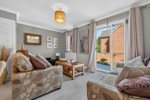 3 bedroom detached house for sale, Plough Close, Daventry, NN11