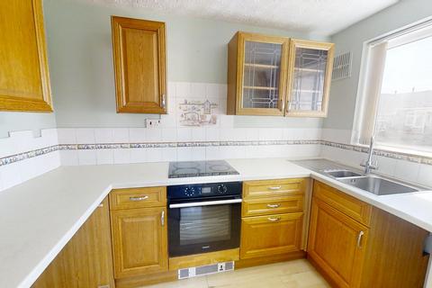2 bedroom terraced bungalow for sale, Montrose Close, Portland