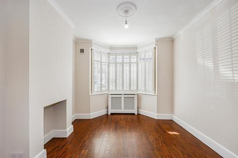 2 bedroom terraced house for sale, George Road, Chingford