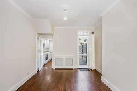 2 bedroom terraced house for sale, George Road, Chingford