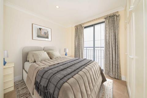 2 bedroom flat for sale, Bridgewater Square, London EC2Y