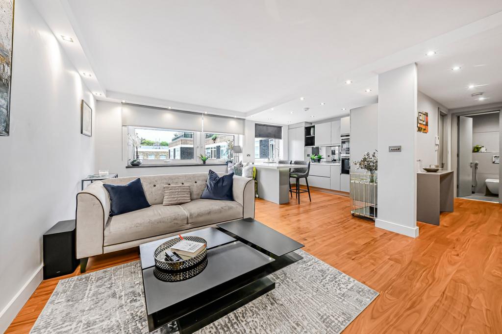 Apartment in London, City of Westminster - View 2