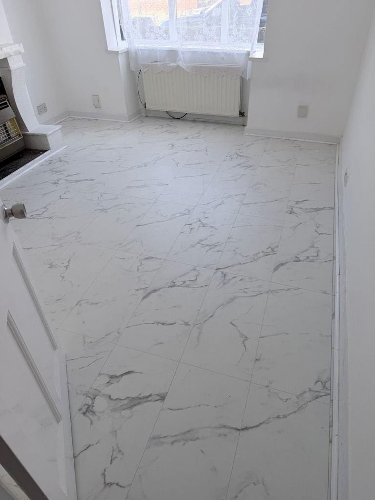 House in Mitcham - More