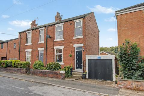 2 bedroom semi-detached house for sale, Howard Street, Ossett, WF5