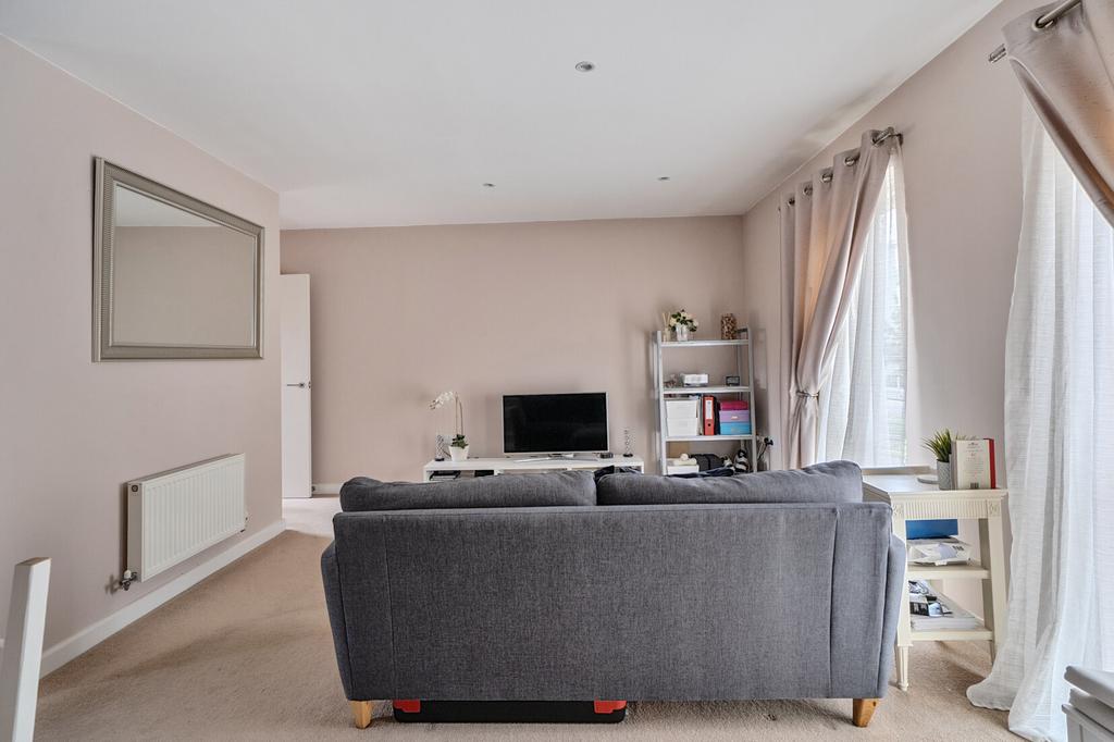 Apartment in Reading - More