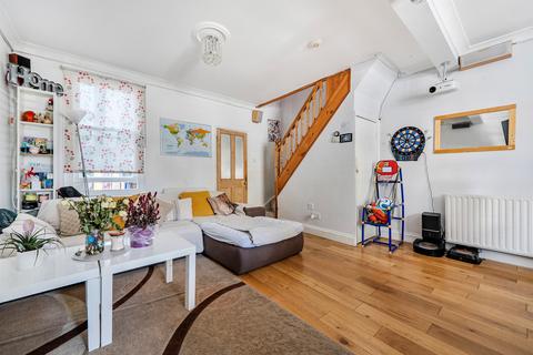 2 bedroom terraced house for sale, Merton Road, Enfield