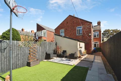 4 bedroom terraced house for sale, Broad Street, Barry