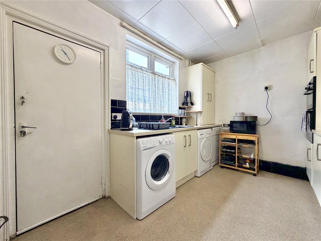 House in Walton - More