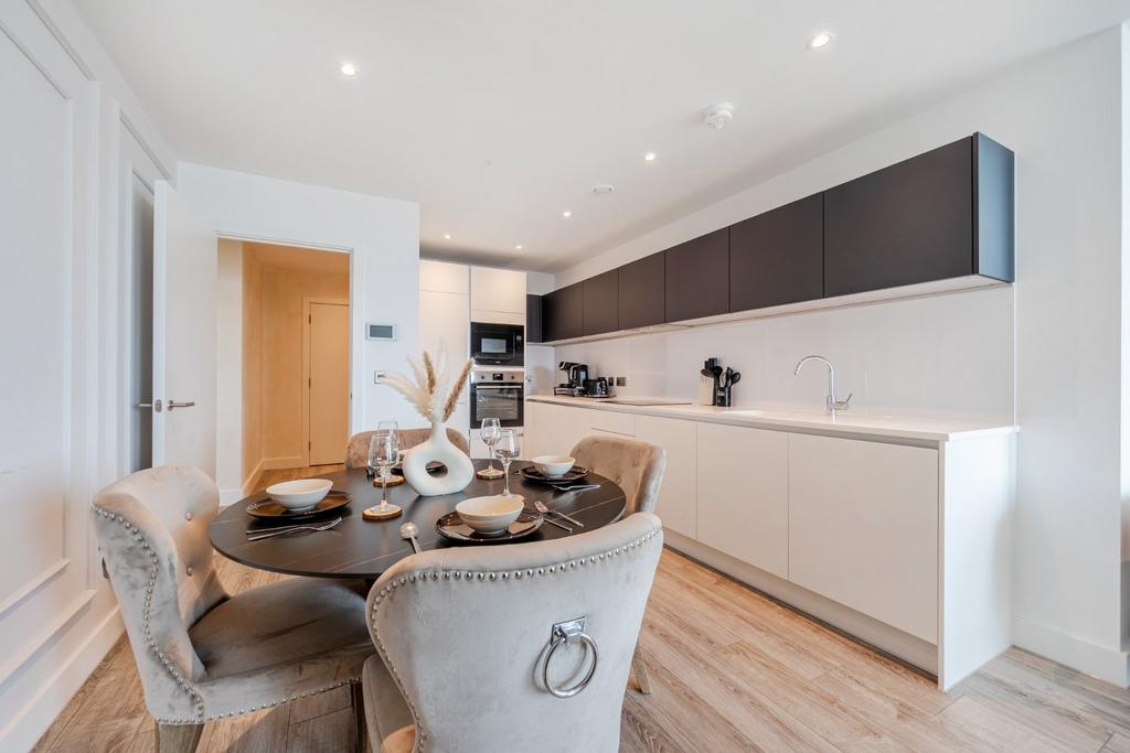 Apartment in Greater Manchester - More