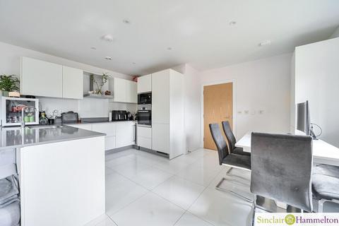 1 bedroom ground floor flat for sale, Bickley Park Road, Bickley