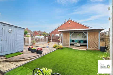 2 bedroom detached bungalow for sale, Trentfield Road, Baddeley Green, Stoke-On-Trent