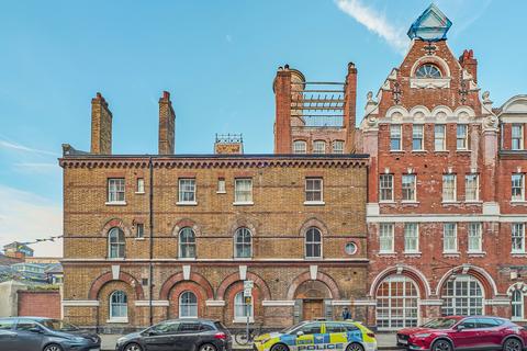 Renfrew Road, Kennington, London, SE11
