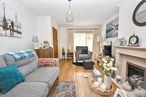 3 bedroom semi-detached house for sale, Wilton Avenue, Eastbourne