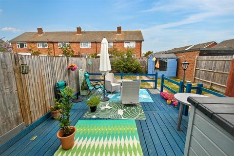 3 bedroom semi-detached house for sale, Wilton Avenue, Eastbourne