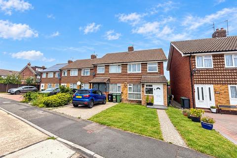 3 bedroom semi-detached house for sale, Wilton Avenue, Eastbourne