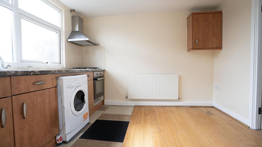 Apartment in London - View 2