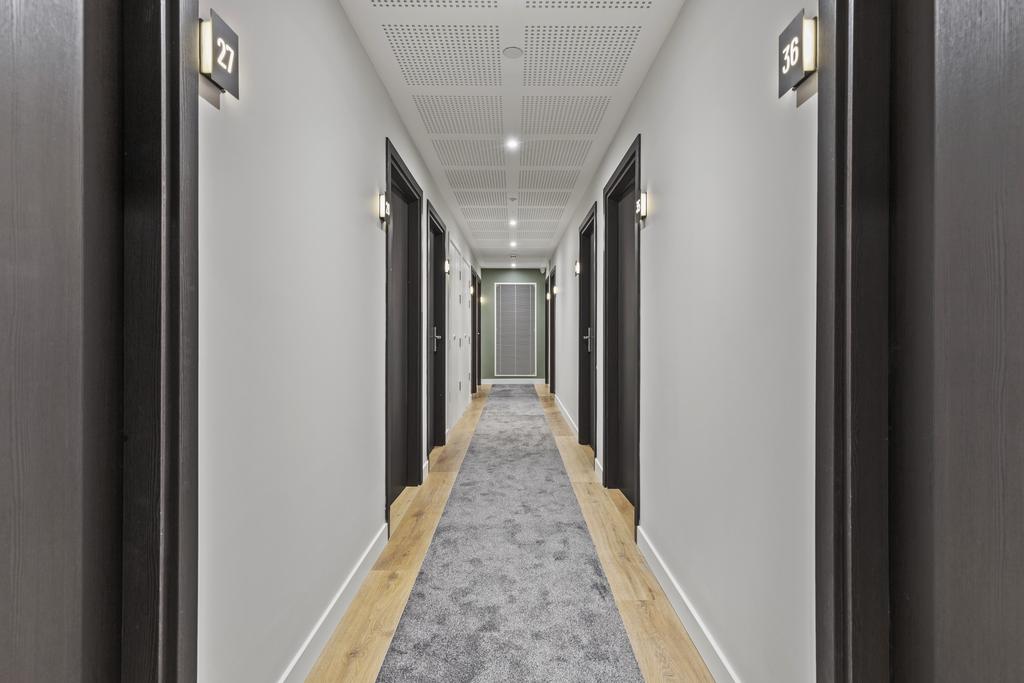 Apartment in Ealing - More