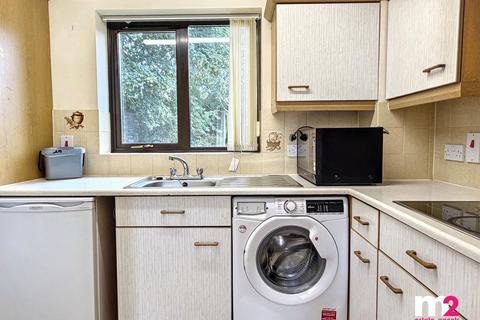 1 bedroom retirement property for sale, Priory Gardens, Abergavenny NP7