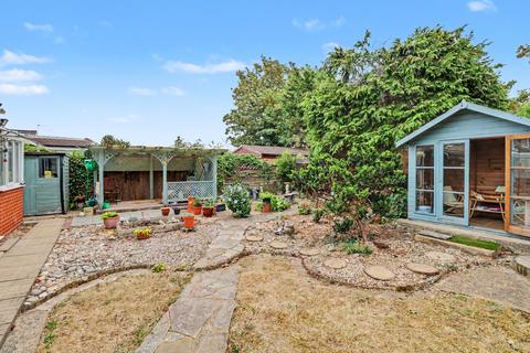 2 bedroom detached bungalow for sale, Iona Crescent, Cippenham SL1