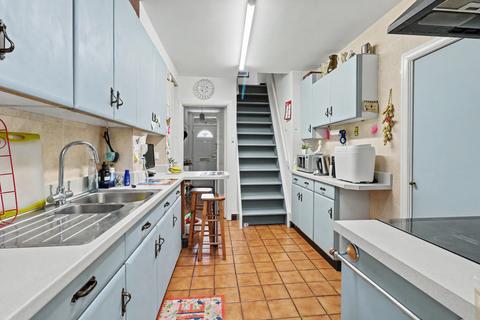 2 bedroom detached bungalow for sale, Iona Crescent, Cippenham SL1