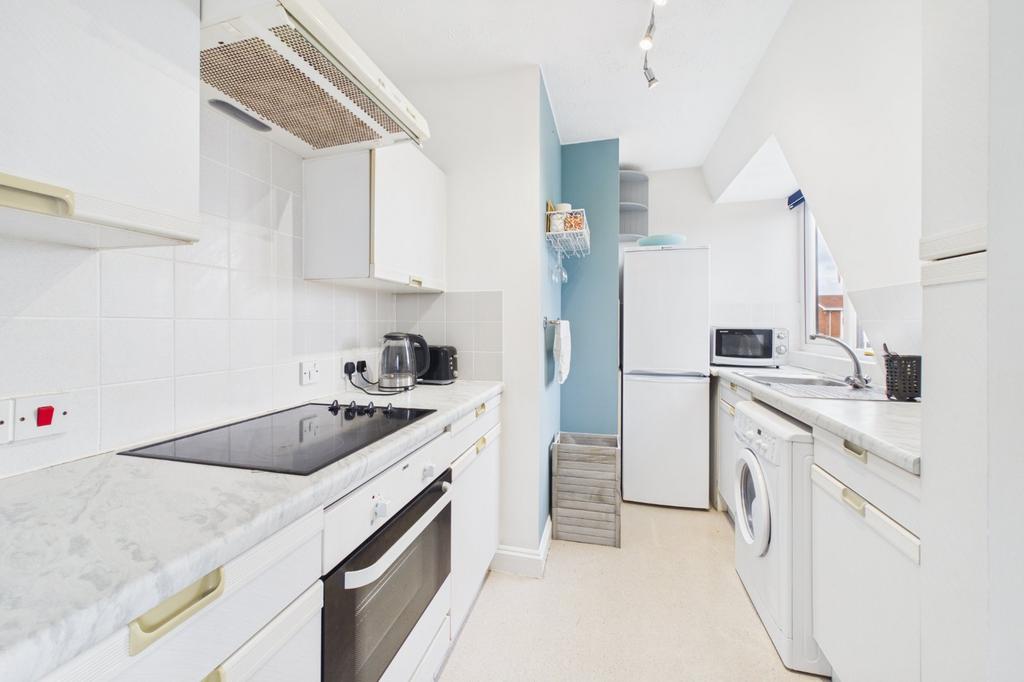 Apartment in Reading - View 2