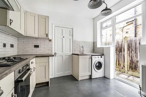 1 bedroom maisonette for sale, Fleeming Road, Walthamstow