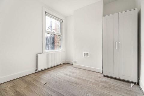 1 bedroom maisonette for sale, Fleeming Road, Walthamstow