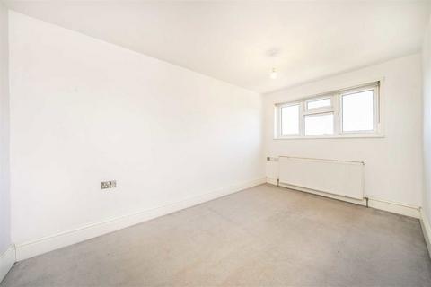 2 bedroom flat for sale, St Stephens Close, Walthamstow