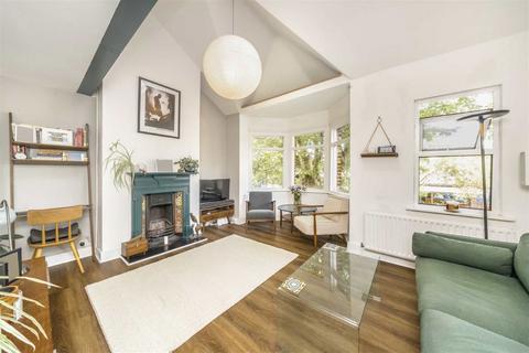 2 bedroom flat for sale, Edward Road, Walthamstow